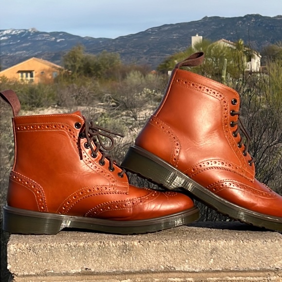 Dr. Martens Affleck Cognac Brogue Wingtip 7 Eye Lace Up Boots - Picture 9 of 17